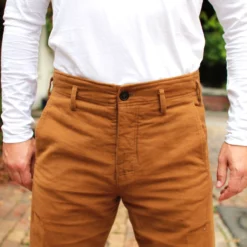 Hansen_pantalon_svenning_turmeric_2