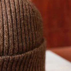 Mackie_bonnet_barra_mocha_2