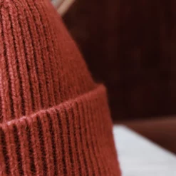 Mackie_bonnet_barra_russet_2