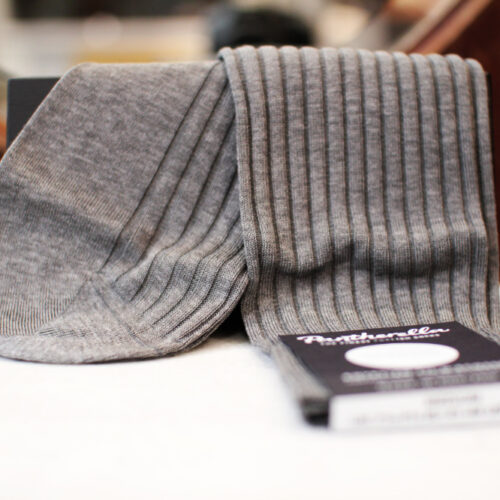 Pantherella_chaussettes_fil_d'ecosse_danver_gris_duke_store_paris