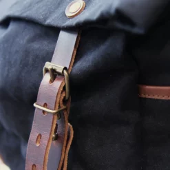 dukestoreparis_bleu_de_chauffe_besace_gaston_noir_06