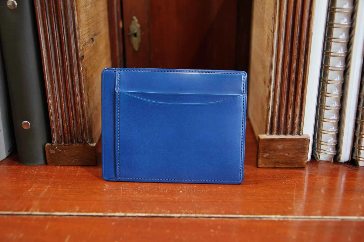 IL_BUSSETTO_Porte_cartes__8_cartes_CNI_true_blue_1