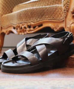 dukestoreparis_brador_kari_testadimoro_01