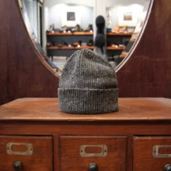 Mackie_bonnet_shin_macean_1