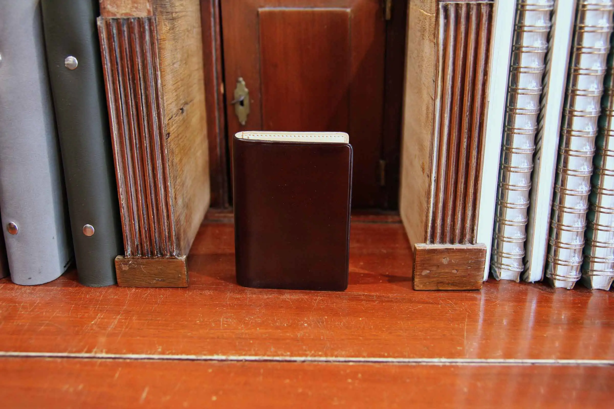 Porte-cartes pliant 6 cartes - Dark brown