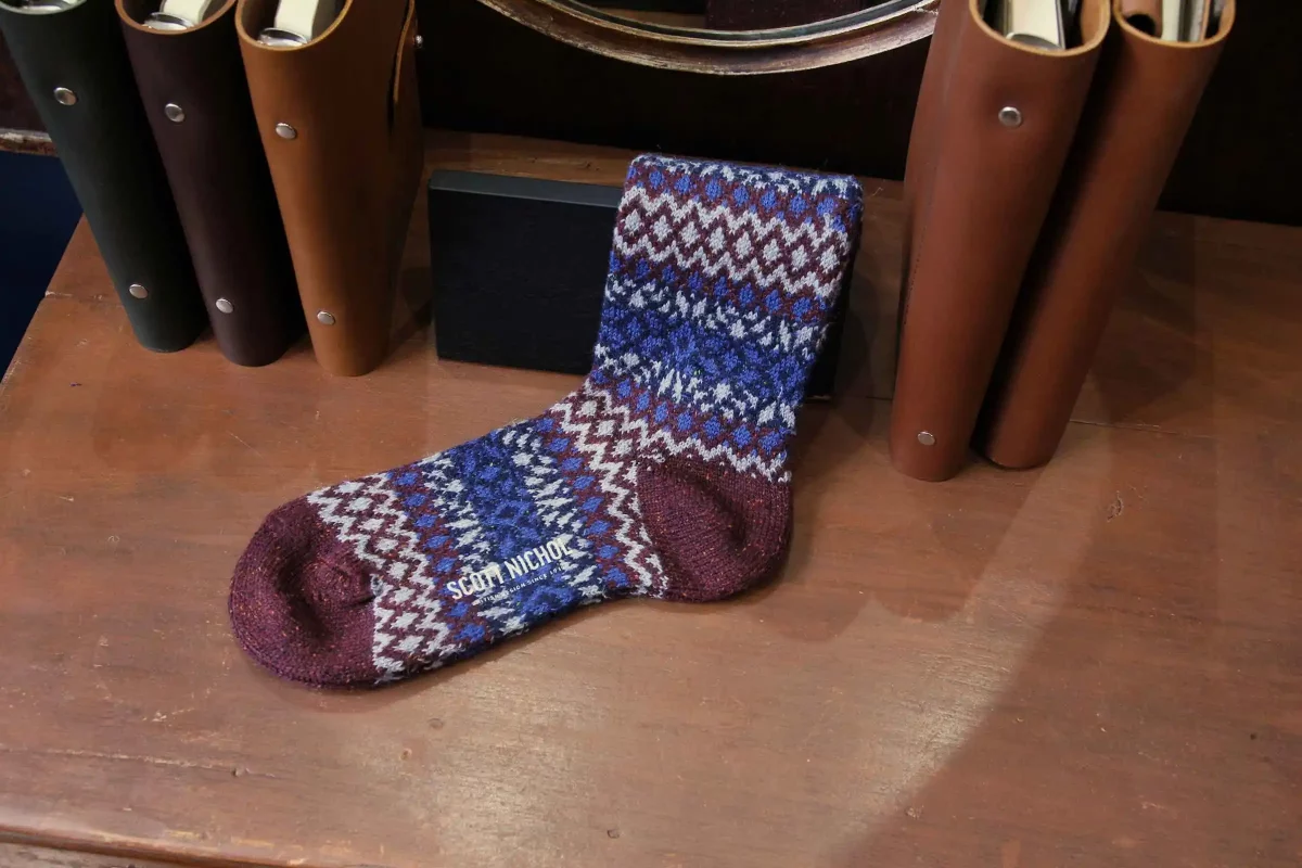 Pantherella_chaussettes_fellcroft_maroon_2