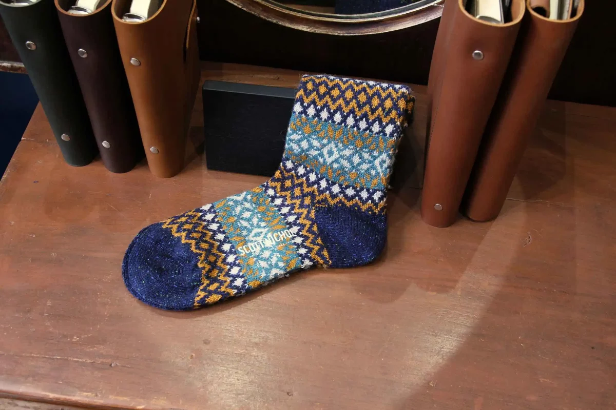 Pantherella_chaussettes_fellcroft_navy_2