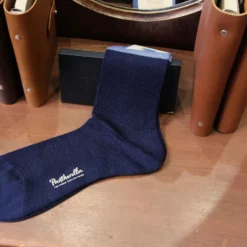 Pantherella_chaussettes_grindon_navy_2