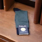 Pantherella_chaussettes_hedon_navy_leaf_1