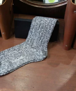 Pantherella_chaussettes_rye_larva_2