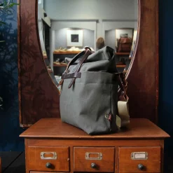 BLEU_DE_CHAUFFE_sac_business_woody_kaki_3