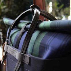 BLEU_DE_CHAUFFE_sac_business_woody_navy_tartan_2