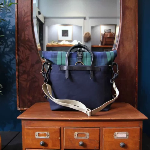 BLEU_DE_CHAUFFE_sac_business_woody_navy_tartan_4