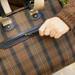 BLEU_DE_CHAUFFE_sac_de_voyage_missak_tartan_marron_4