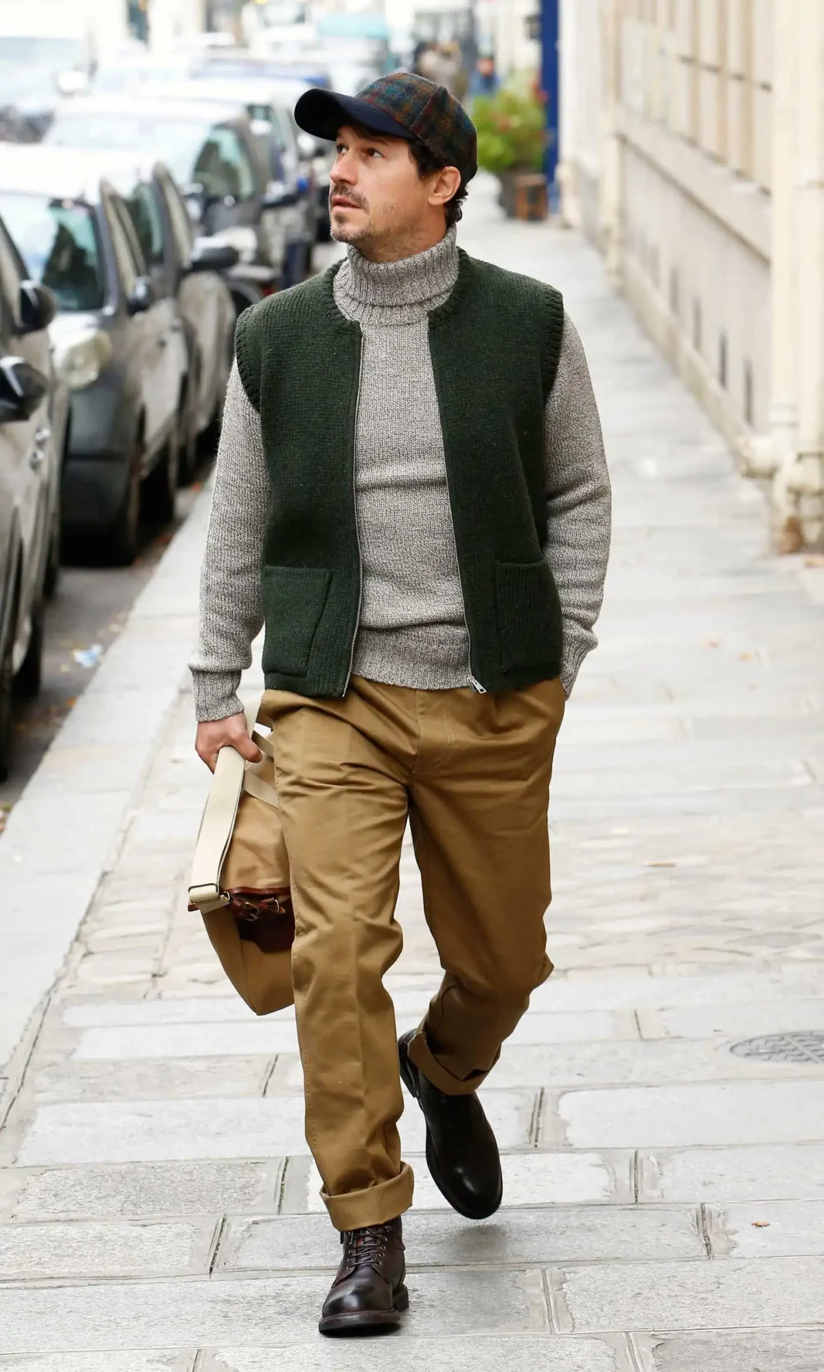 CASA_ISAAC_gilet_folk_81_dark_green_2