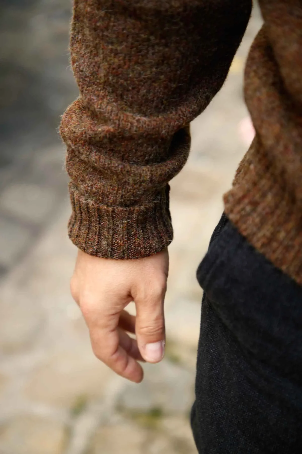 ERIBE_brora_sweater_teasel_3